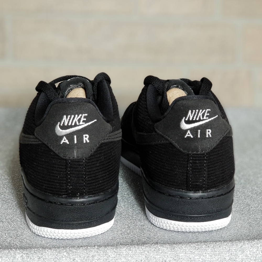 Nike Air Force 1 Low - Picture 3 of 4